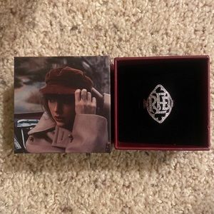 Taylor Swift RED Ring NEW